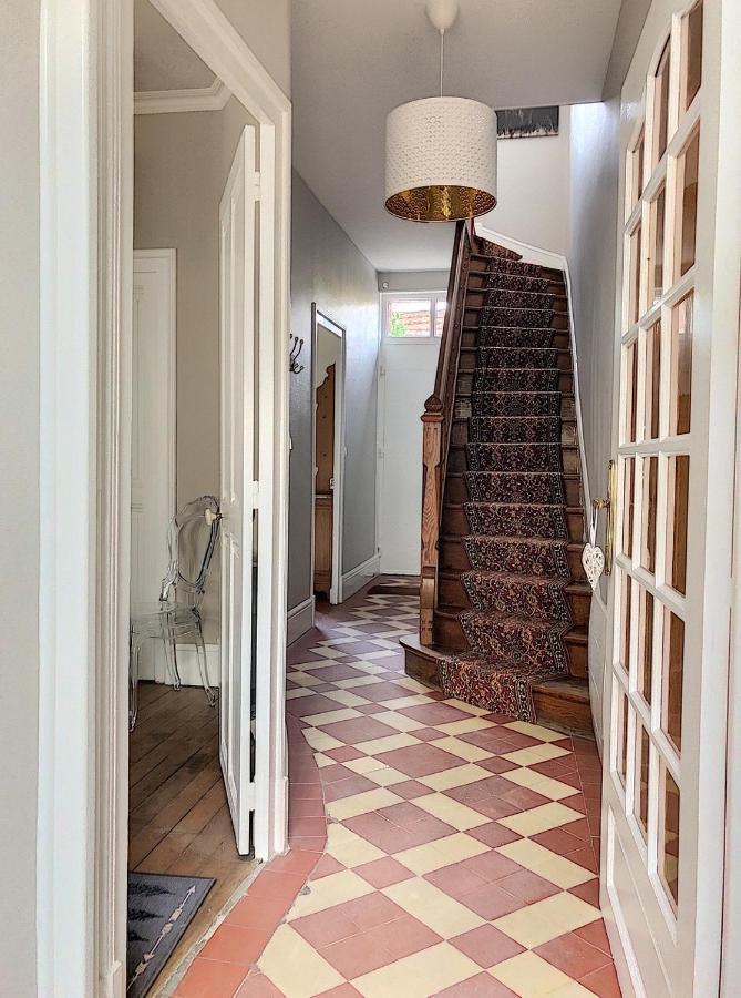 La Porte Aux Dames Romorantin-Lanthenay Esterno foto